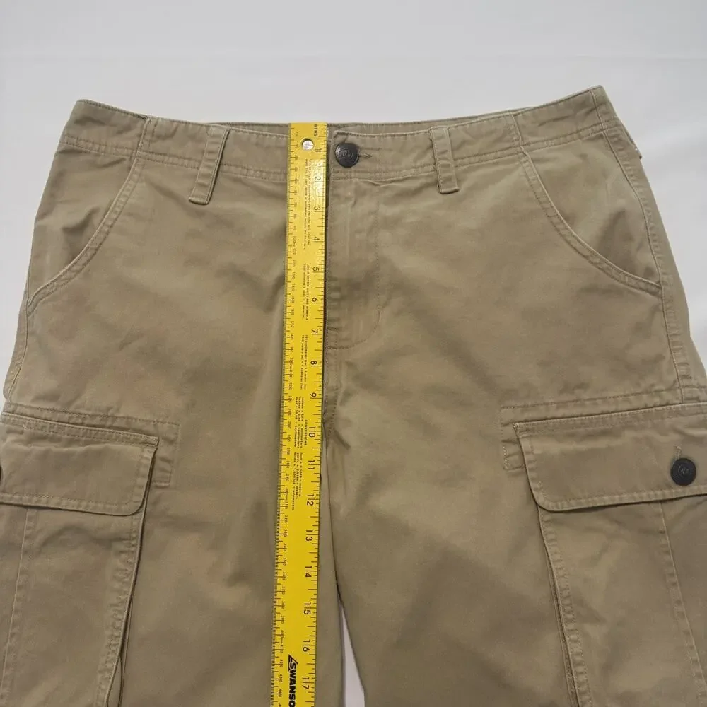 TRUE RELIGION FLAP POCKET CARGO SHORTS MEN'S SIZE 33 WAIST INSEAM 12